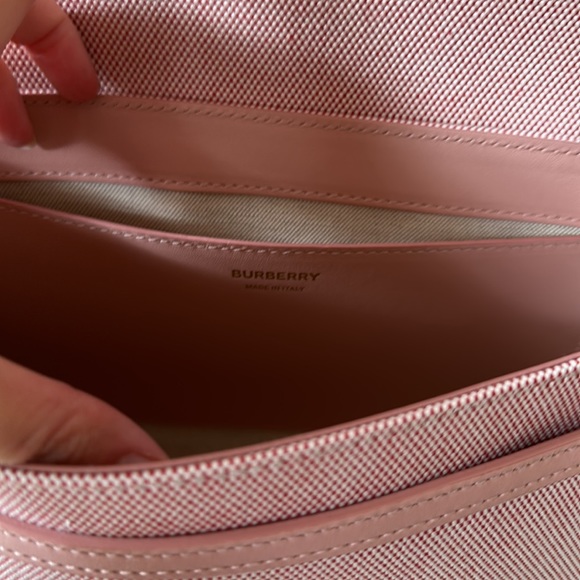 Burberry Horseferry Note Crossbody - Picture 13 of 14